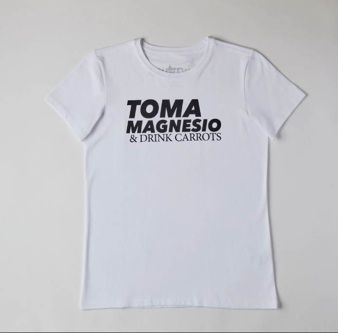 CAMISETA BLANCA PARA MUJER - TOMA MAGNESIO
